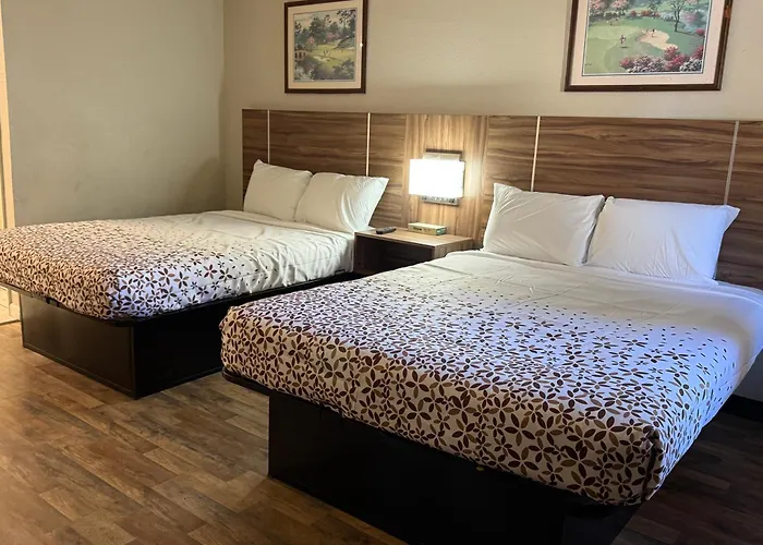 Country Hearth Inn & Suites Augusta
